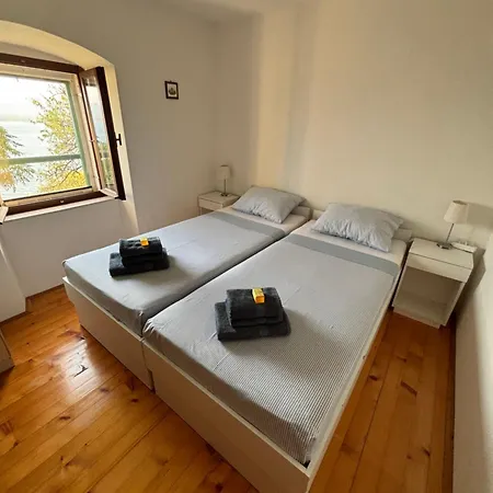 Kameni Cvijet Apartamento