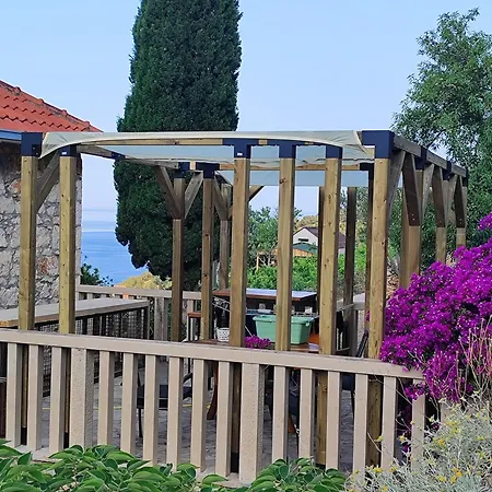 Apartment Kameni Cvijet Murvica (Brac)