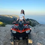 Kameni Cvijet Lägenhet