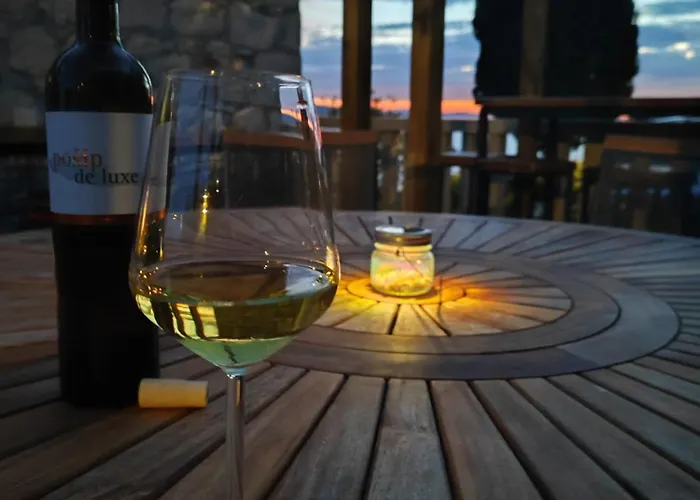 Kameni Cvijet Apartamento *